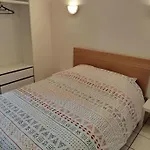 Дом отдыха Spacieuse Et Confortable Maison Avec Garage Anzin