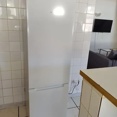 Spacieuse Et Confortable Maison Avec Garage 펜션