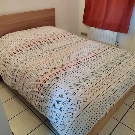 Spacieuse Et Confortable Maison Avec Garage *