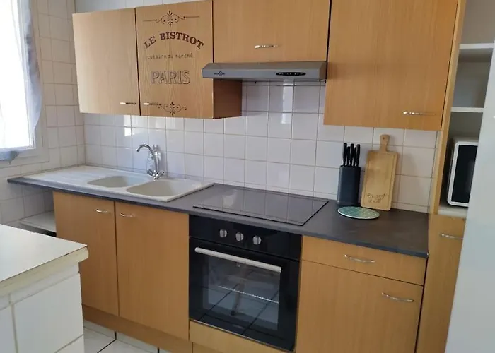 Casa vacanze Spacieuse Et Confortable Maison Avec Garage Anzin