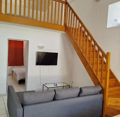 Spacieuse Et Confortable Maison Avec Garage * Anzin